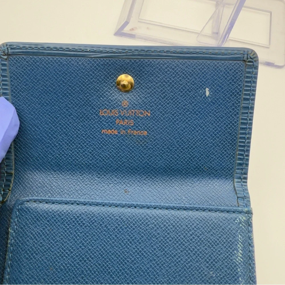 Louis Vuitton Blue Epi Leather Tri-Fold Wallet | Unisex | Pre-Owned |